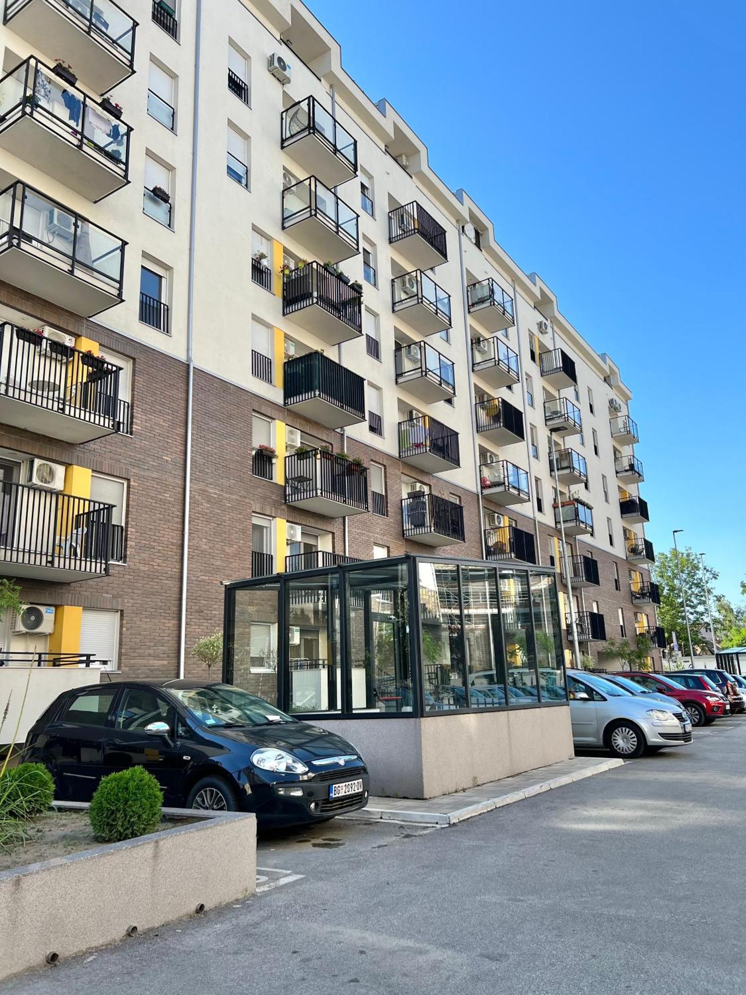 Appartamento Delete 5 - Zemunske Kapije Belgrado Esterno foto